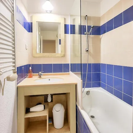 Apartment La Pinede - Maeva - Bord De 3 Pieces 6 Personnes - Prestige Mae-1273